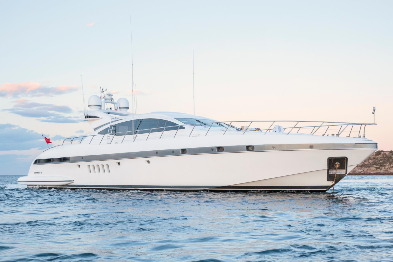 Mangusta 92 – luxury yacht for charter in Saint-Tropez
